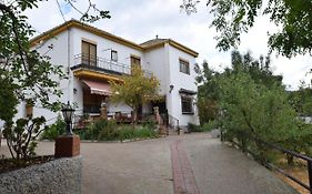 Tuguest Hortichuela House